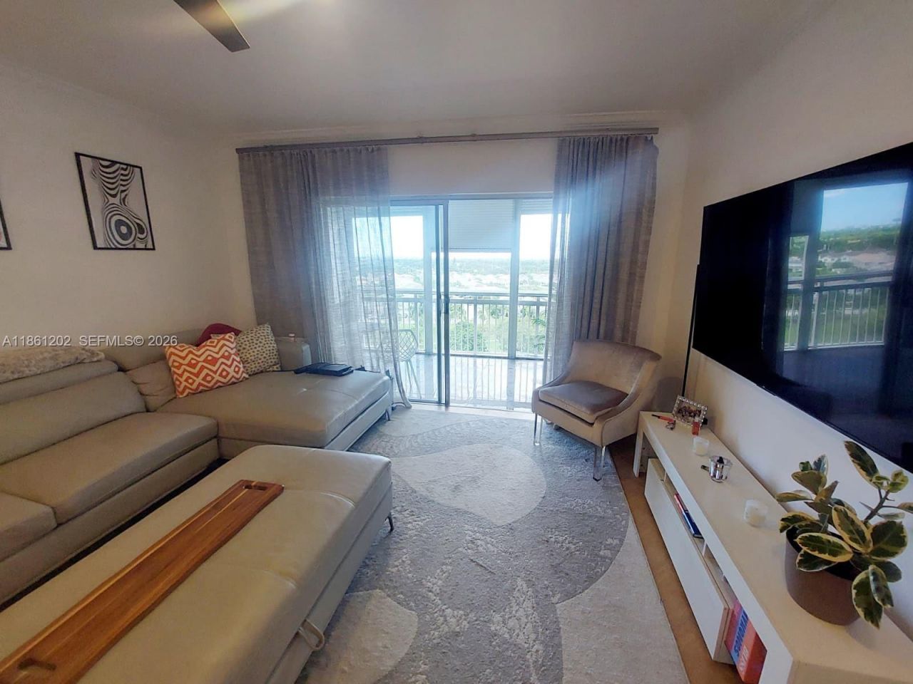 4400 Hillcrest Dr, Unit 1005A, Hollywood, FL 33021 Photo