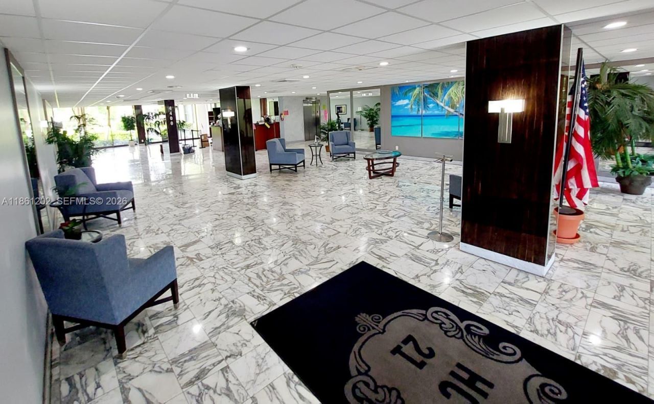 4400 Hillcrest Dr, Unit 1005A, Hollywood, FL 33021 Photo