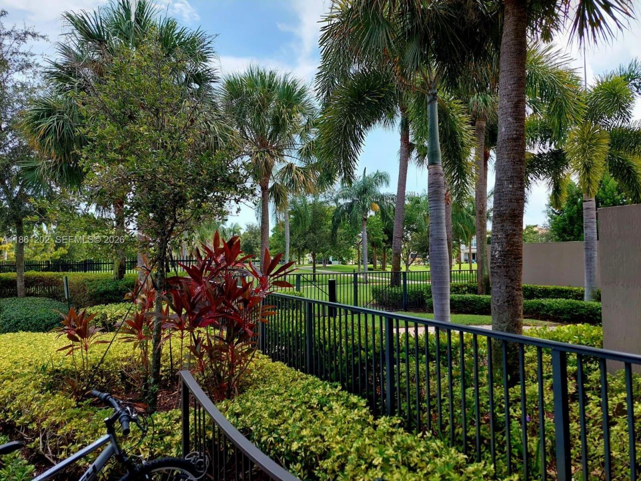 4400 Hillcrest Dr, Unit 1005A, Hollywood, FL 33021 Photo