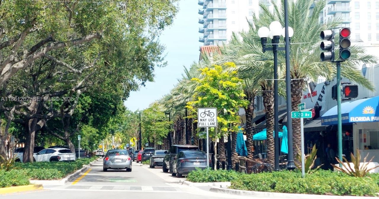 4400 Hillcrest Dr, Unit 1005A, Hollywood, FL 33021 Photo