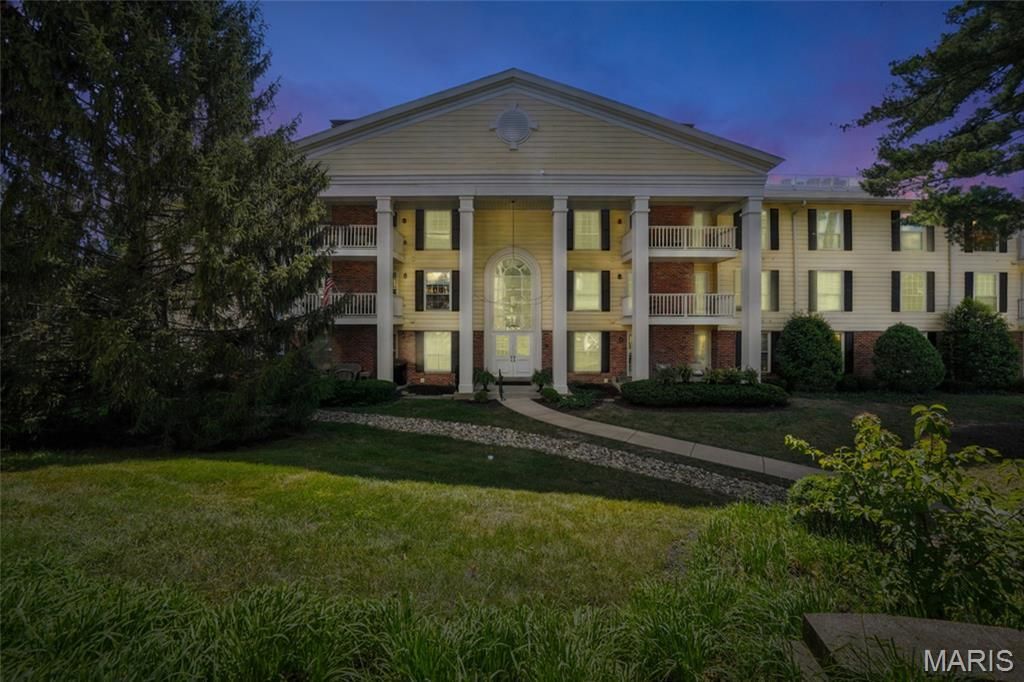 1530 Bedford Forge Court, Unit 5, Chesterfield, MO 63017 Main Photo