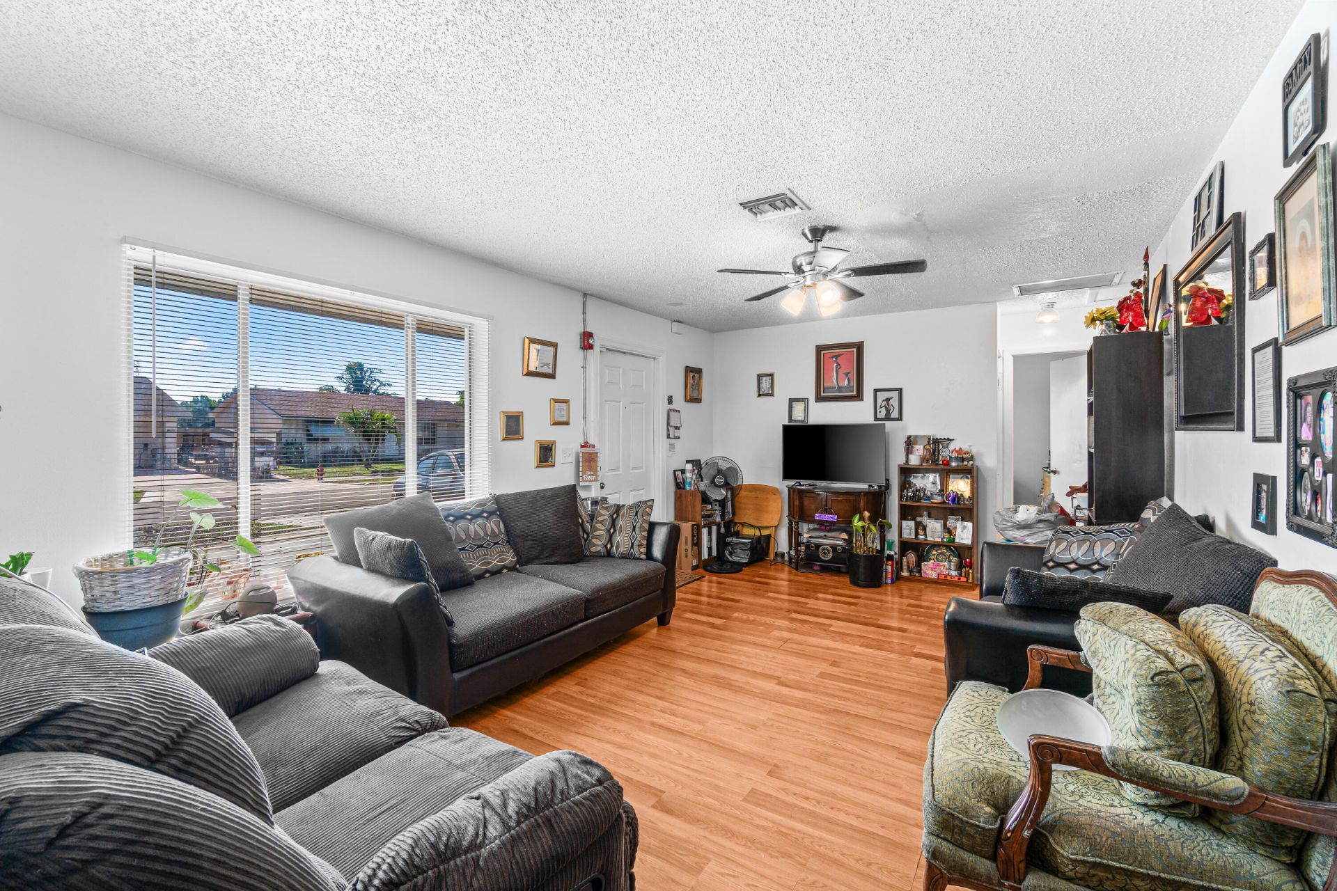 2313 Z Terrace, Riviera Beach, FL 33404 Photo