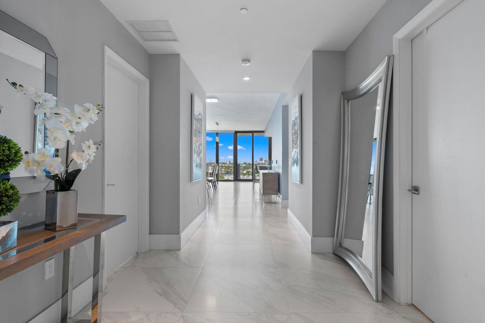 701 N Fort Lauderdale Beach Boulevard, Unit 1205, Fort Lauderdale, FL 33304 Photo