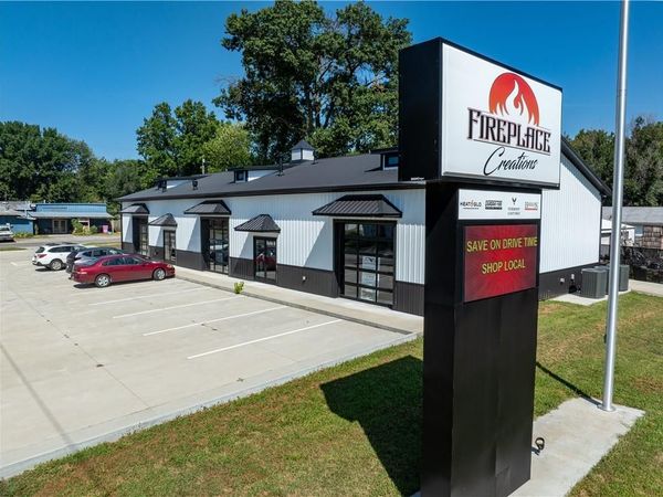 1301 E 4th Street, Pittsburg, KS 66762