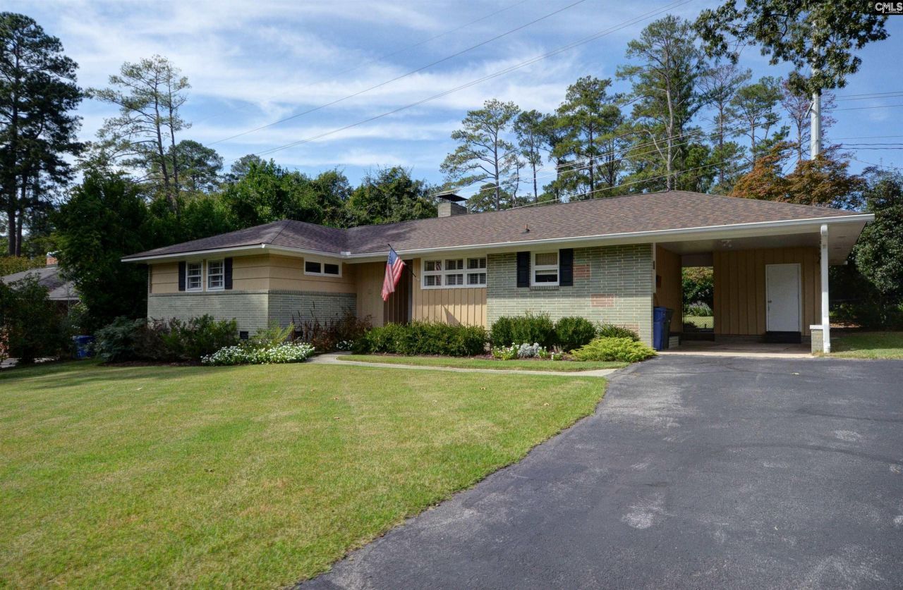 3541 Foxhall Road Photo 3