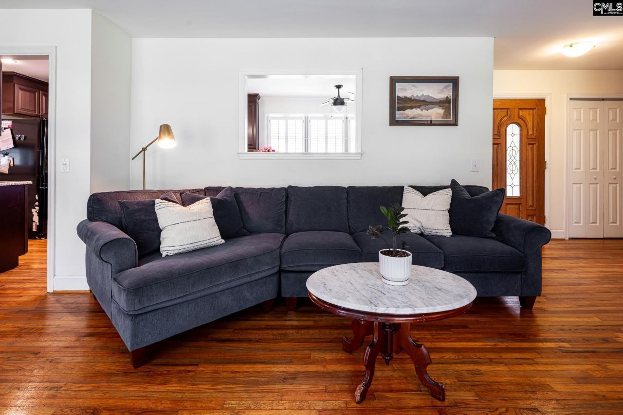 3541 Foxhall Road Photo 8