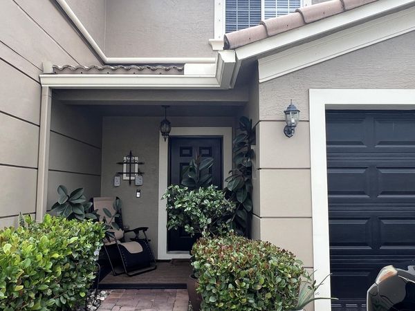 2218 SW Marshfield Court, Port Saint Lucie, FL 34953