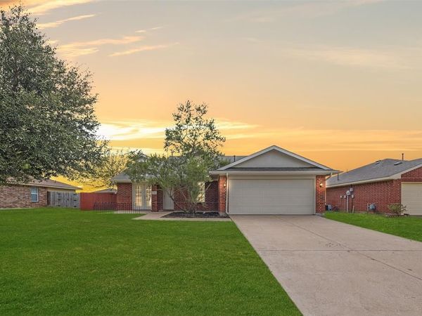 149 Brushy Creek Lane, Terrell, TX 75160