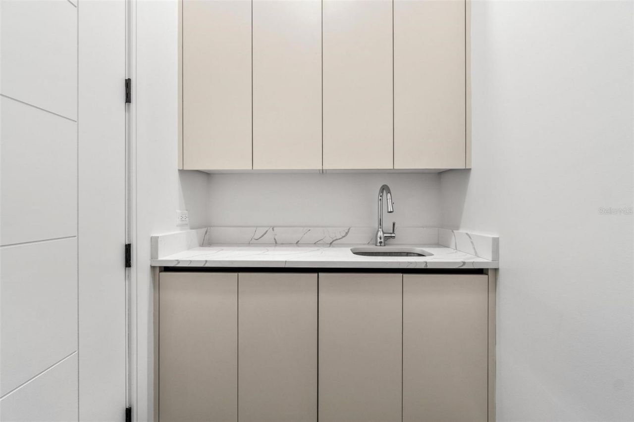 401 Park Boulevard, Oldsmar, FL 34677 Photo