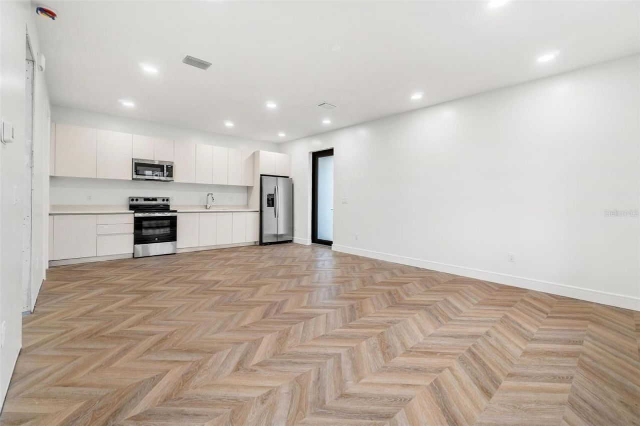 401 Park Boulevard, Oldsmar, FL 34677 Photo