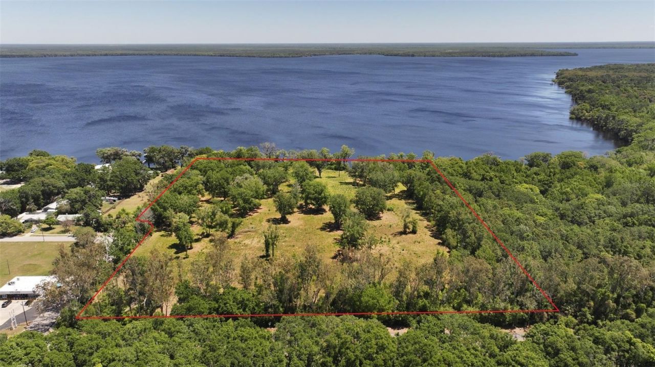 2570 U.s. 17 Street, Crescent City, FL 32112 Photo