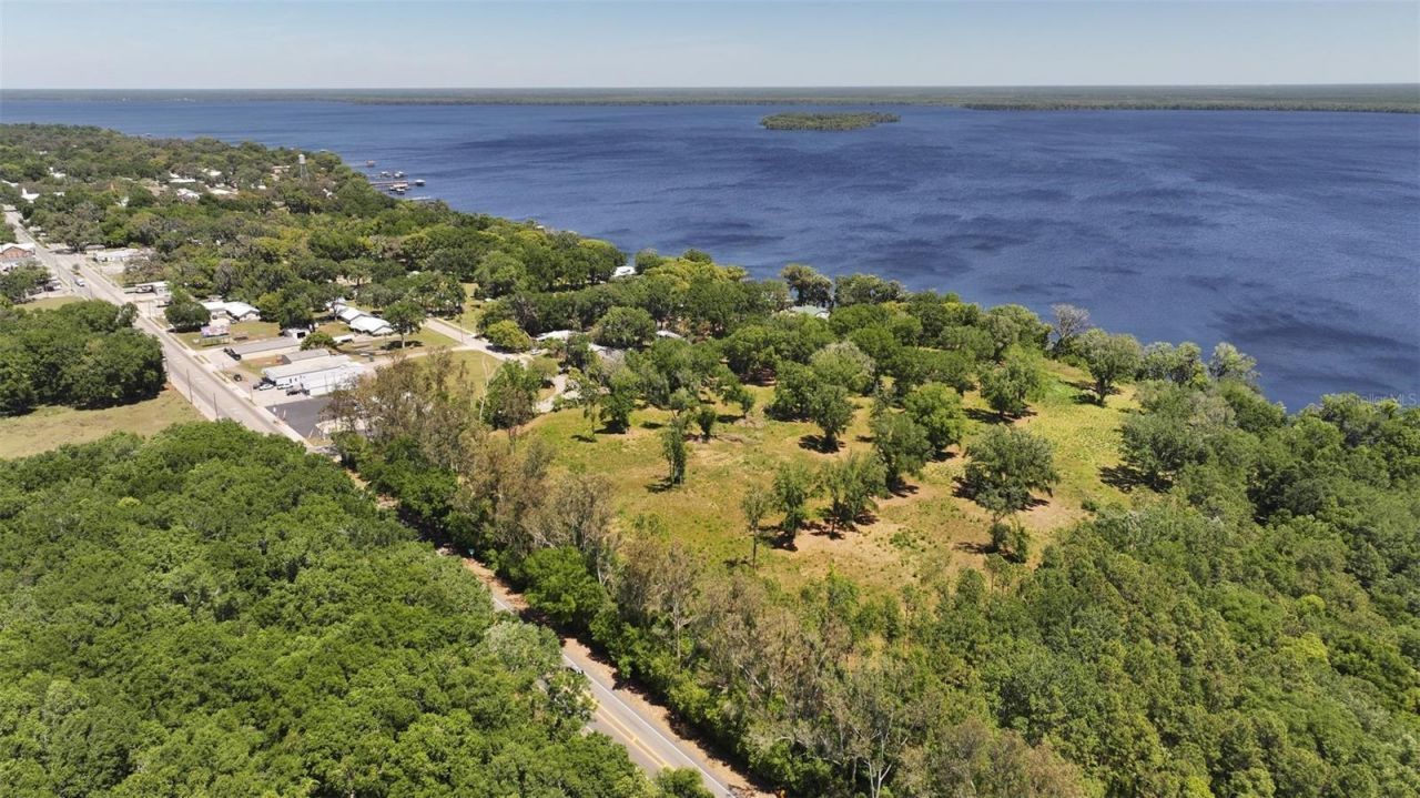 2570 U.s. 17 Street, Crescent City, FL 32112 Photo