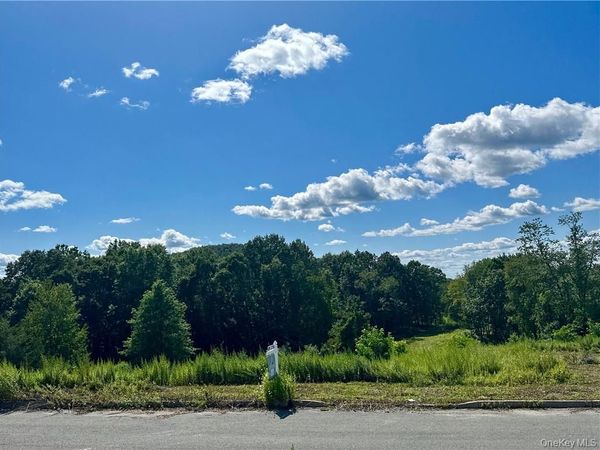 34 Mountainside Drive, Chester, NY 10918