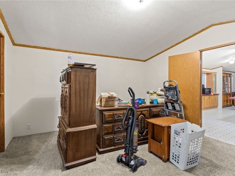 11 Brookins Drive, Olmsted Township, OH 44138 Photo 15