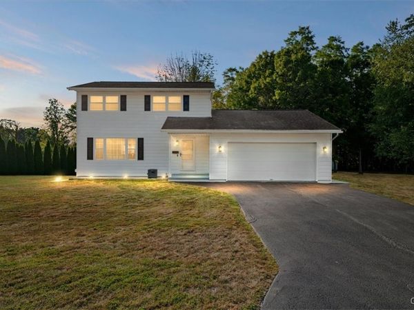 54 Clintonview Boulevard, New Hartford, NY 13413