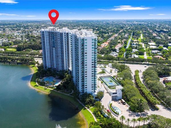 2641 N Flamingo Rd, Unit 905N, Sunrise, FL 33323