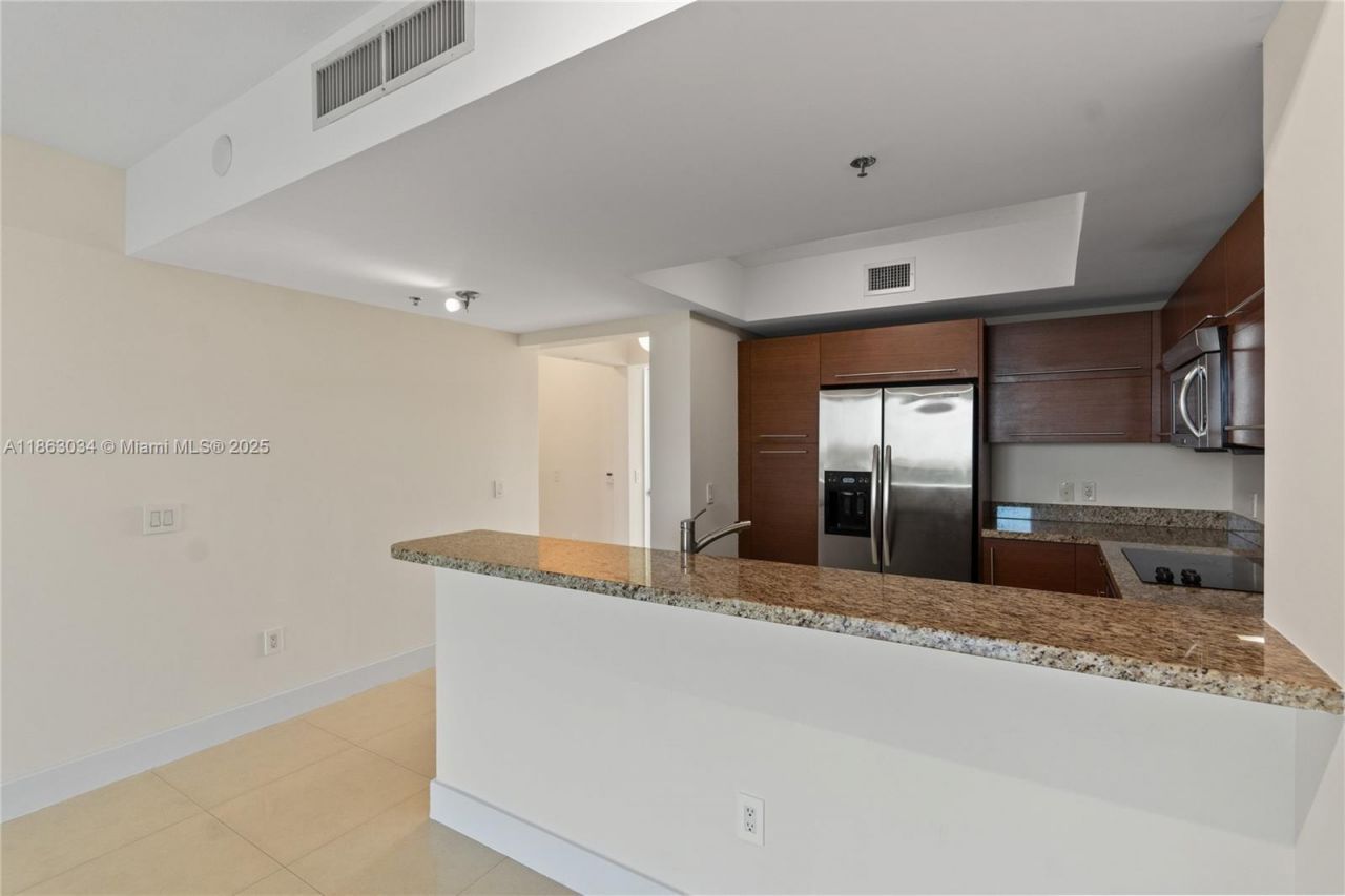 2641 N Flamingo Rd, Unit 905N, Sunrise, FL 33323 Photo