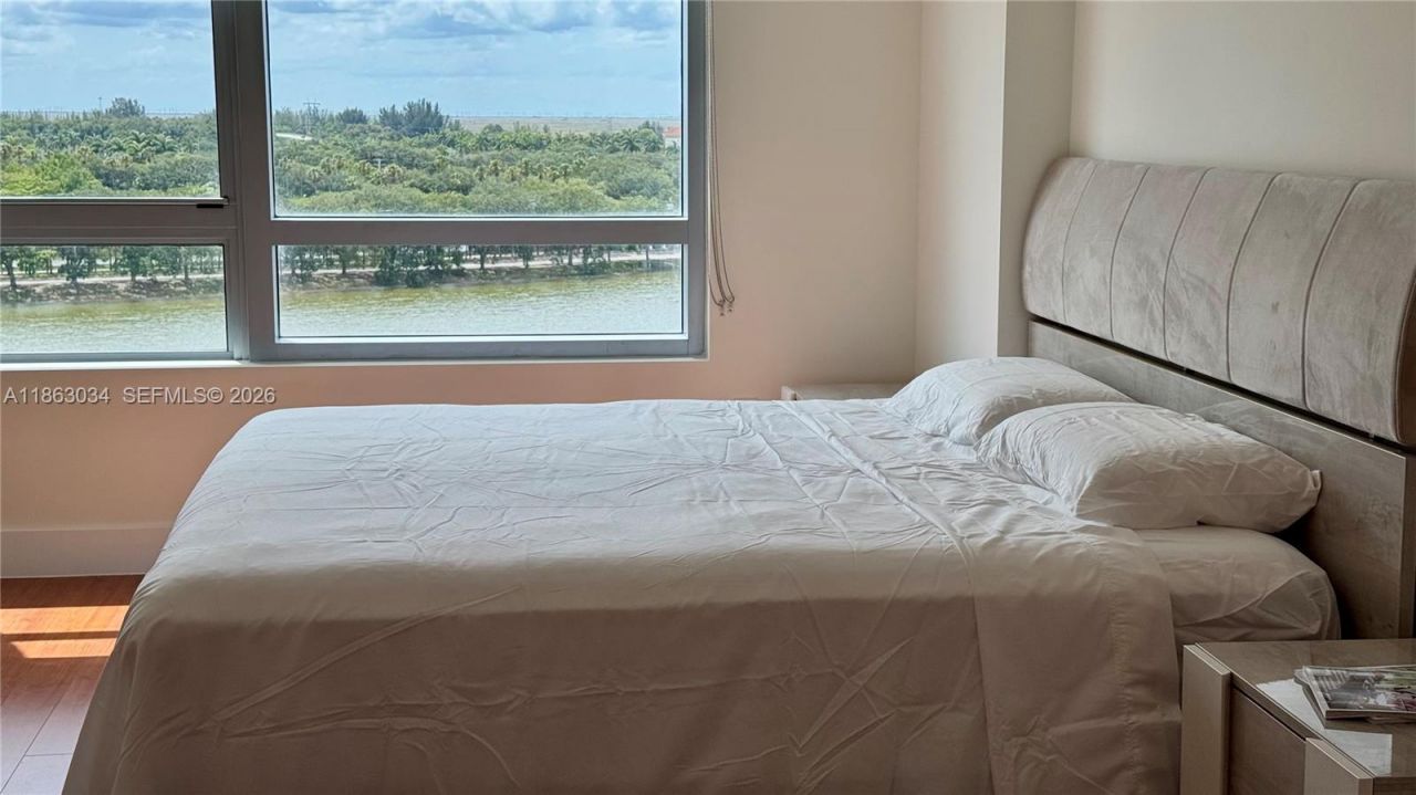 2641 N Flamingo Rd, Unit 905N, Sunrise, FL 33323 Photo