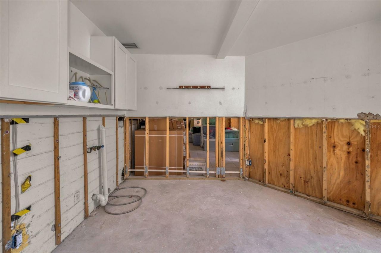 645 Villagrande Avenue S, Saint Petersburg, FL 33707 Photo