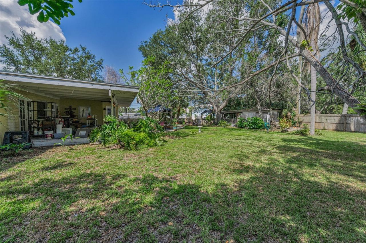 645 Villagrande Avenue S, Saint Petersburg, FL 33707 Photo