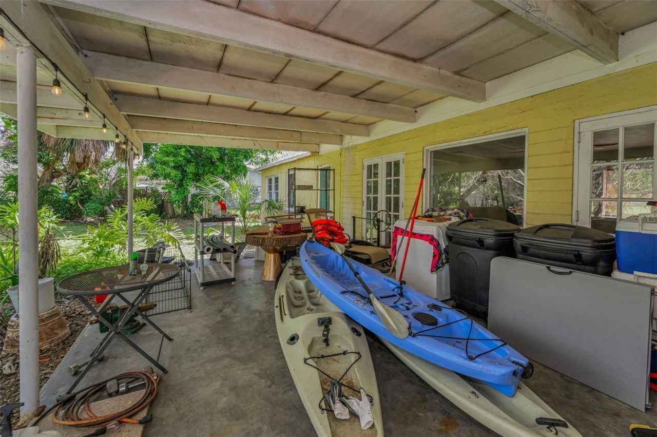 645 Villagrande Avenue S, Saint Petersburg, FL 33707 Photo