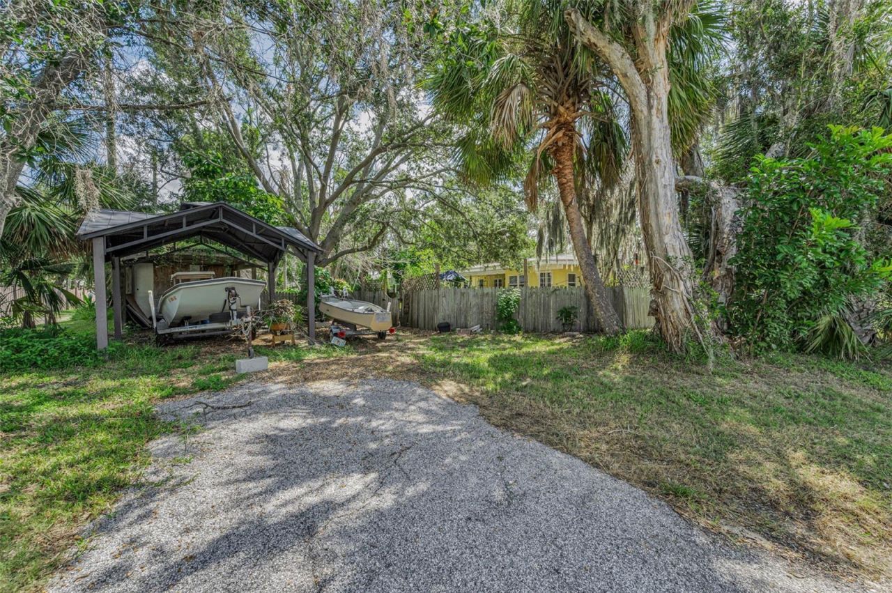 645 Villagrande Avenue S, Saint Petersburg, FL 33707 Photo