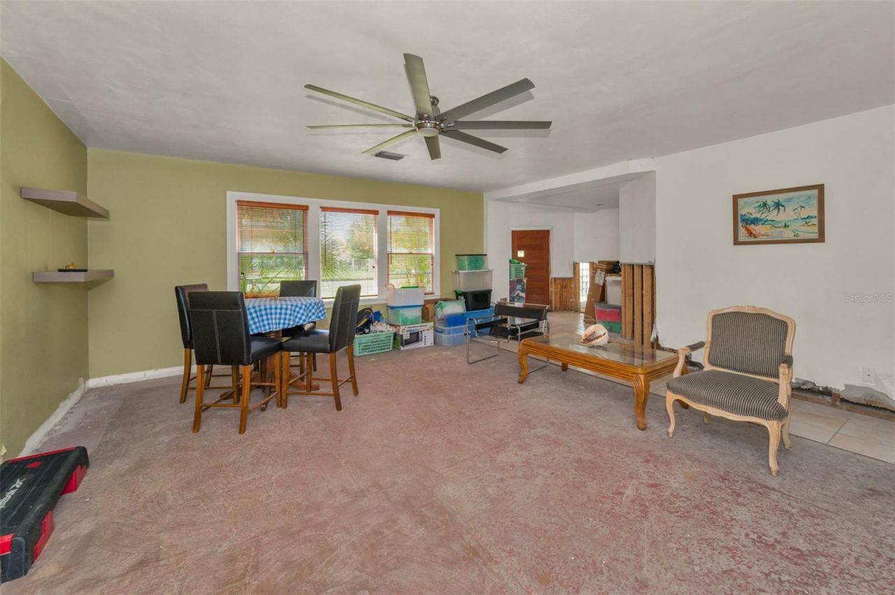 645 Villagrande Avenue S, Saint Petersburg, FL 33707 Photo