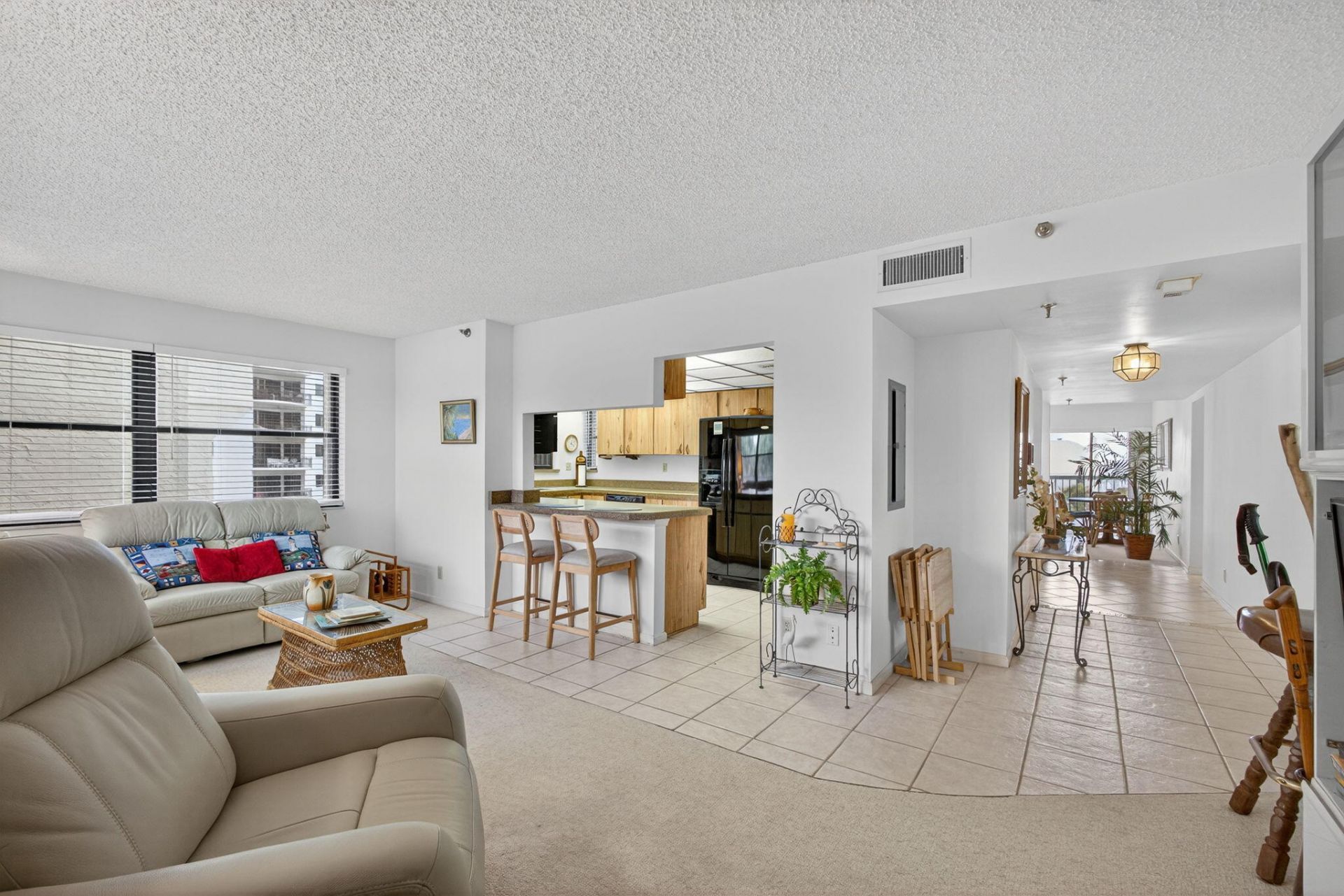 372 Golfview Road, Unit 403, North Palm Beach, FL 33408 Photo