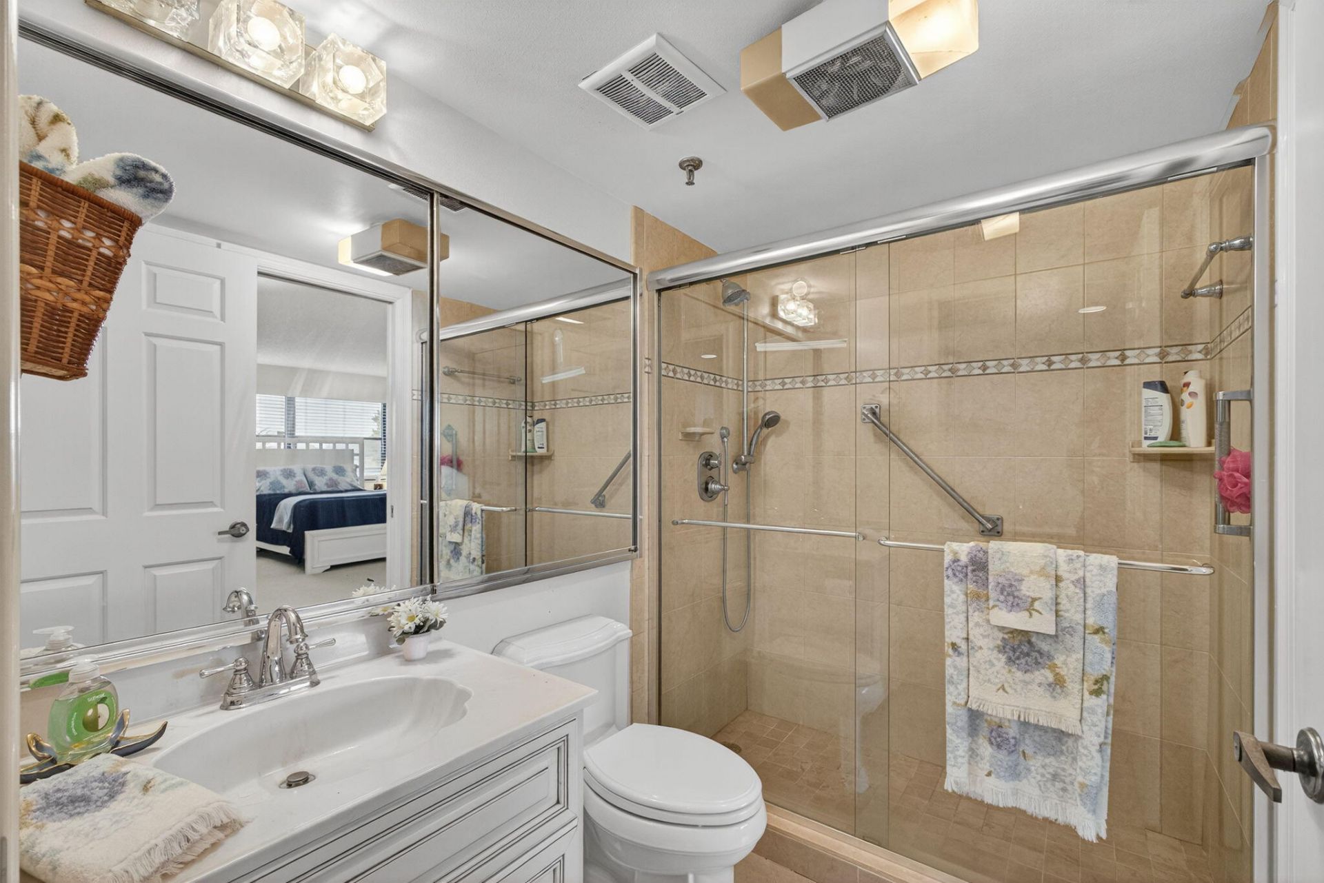 372 Golfview Road, Unit 403, North Palm Beach, FL 33408 Photo