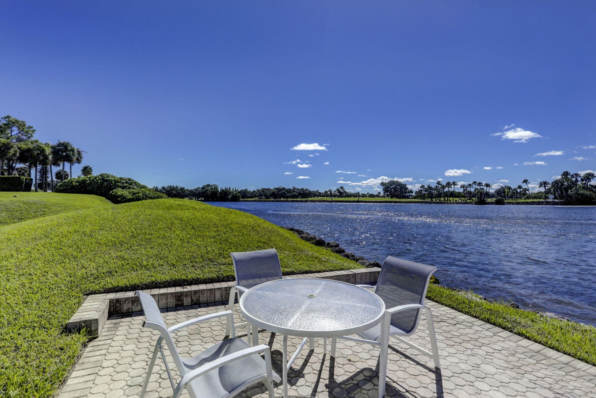 372 Golfview Road, Unit 403, North Palm Beach, FL 33408 Photo