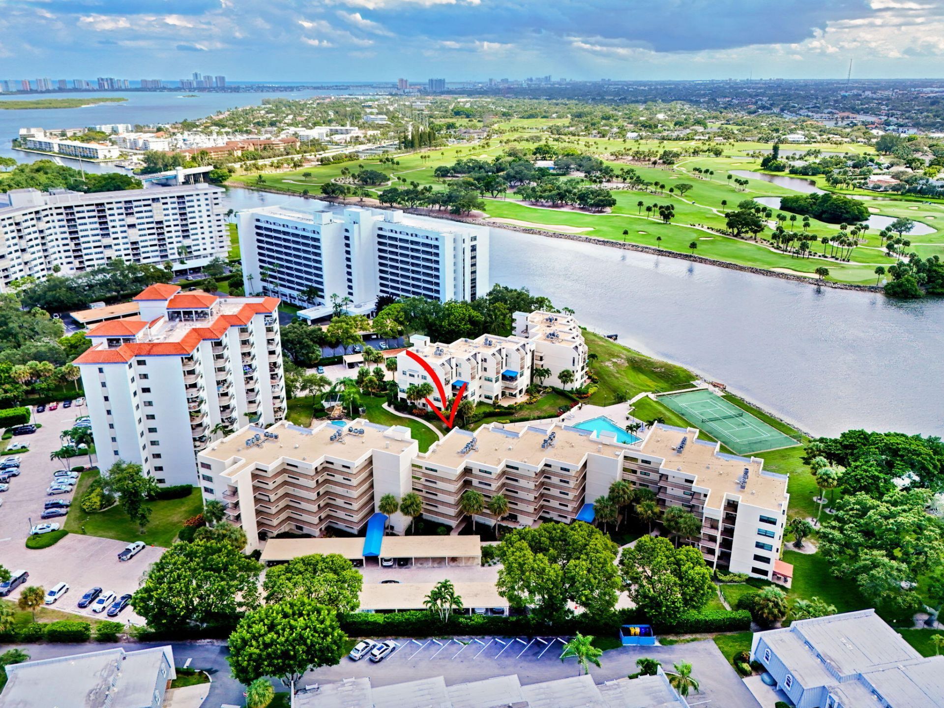 372 Golfview Road, Unit 403, North Palm Beach, FL 33408 Photo