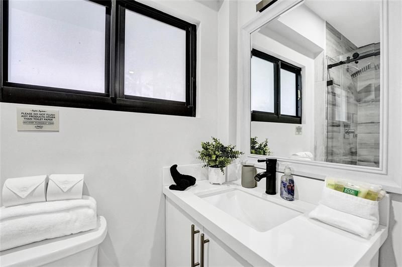 4536 Poinciana Street, Unit 3, Lauderdale by the Sea, FL 33308 Photo