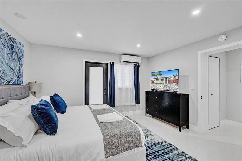 4536 Poinciana Street, Unit 3, Lauderdale by the Sea, FL 33308 Photo