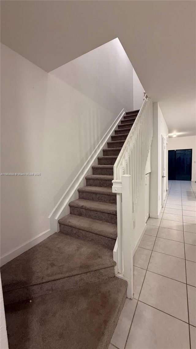 947 NE 211th St, Unit 947, Miami, FL 33179 Photo