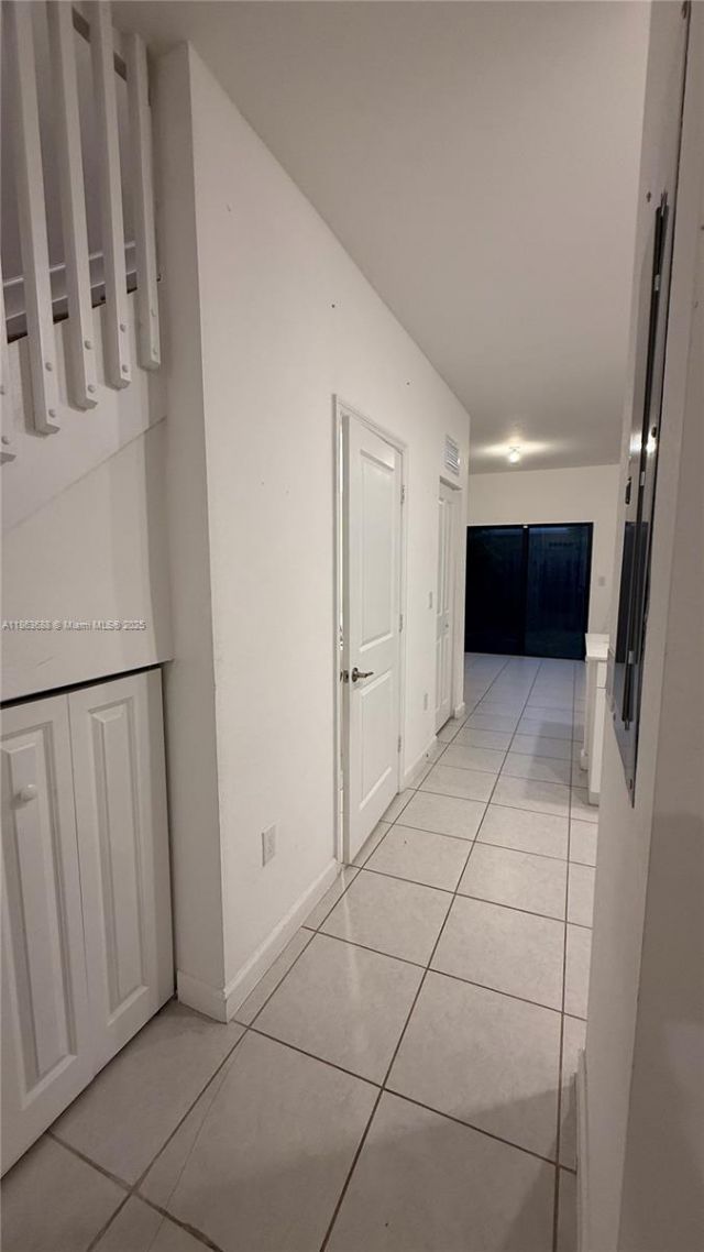 947 NE 211th St, Unit 947, Miami, FL 33179 Photo