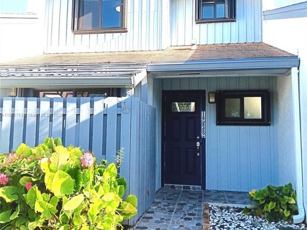 1532 Gabriel St, Hollywood, FL 33020