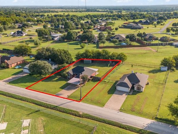 410 S Cleburne Whitney Road, Rio Vista, TX 76093