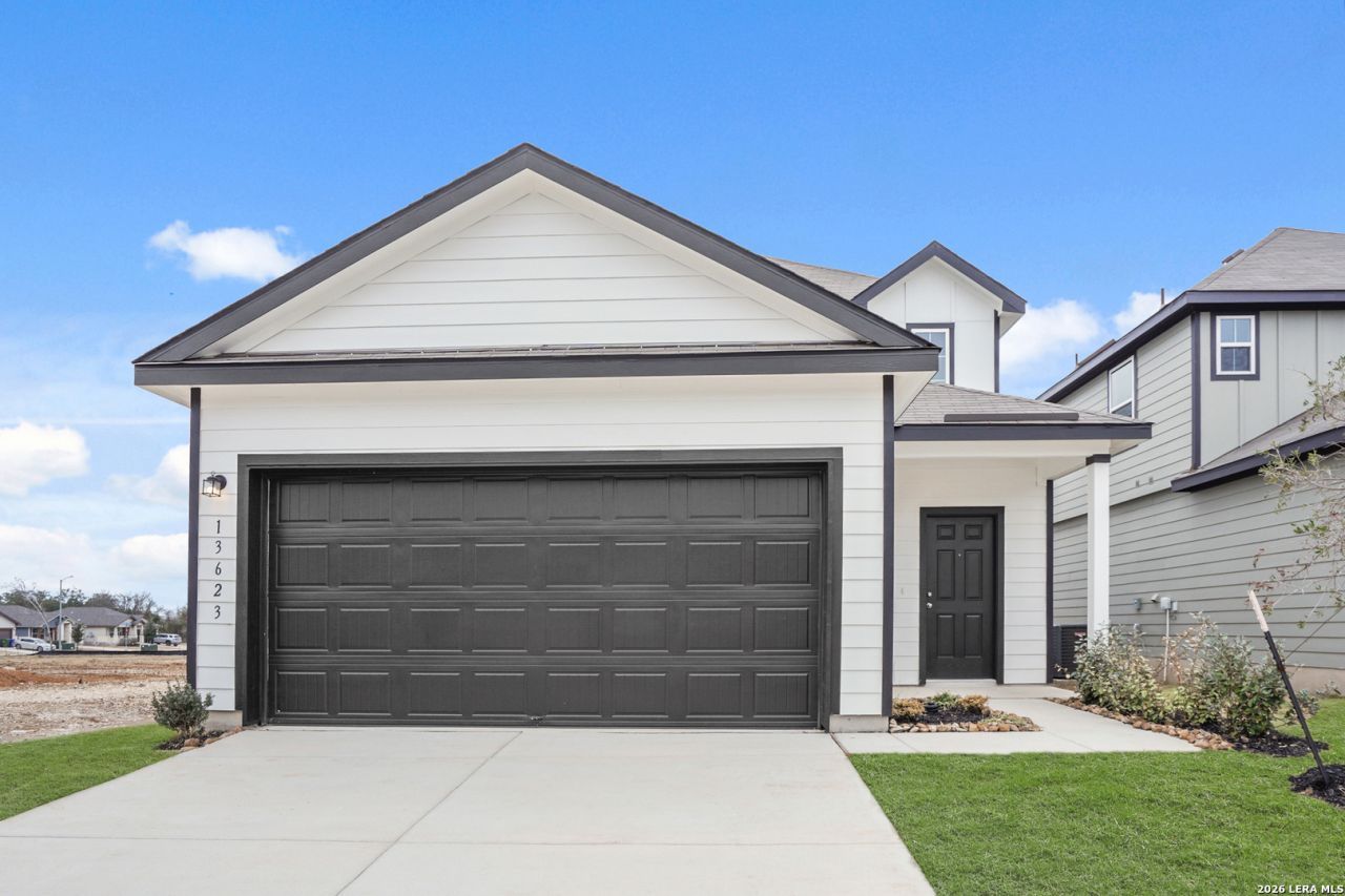 13623 Helton Pass, Saint Hedwig, TX 78152 Main Photo