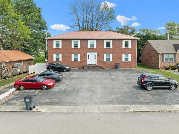 1849 Summerhaven Avenue, Cookeville, TN 38501