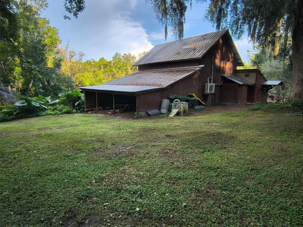 24050 Winding Creek Drive, Brooksville, FL 34601 Photo