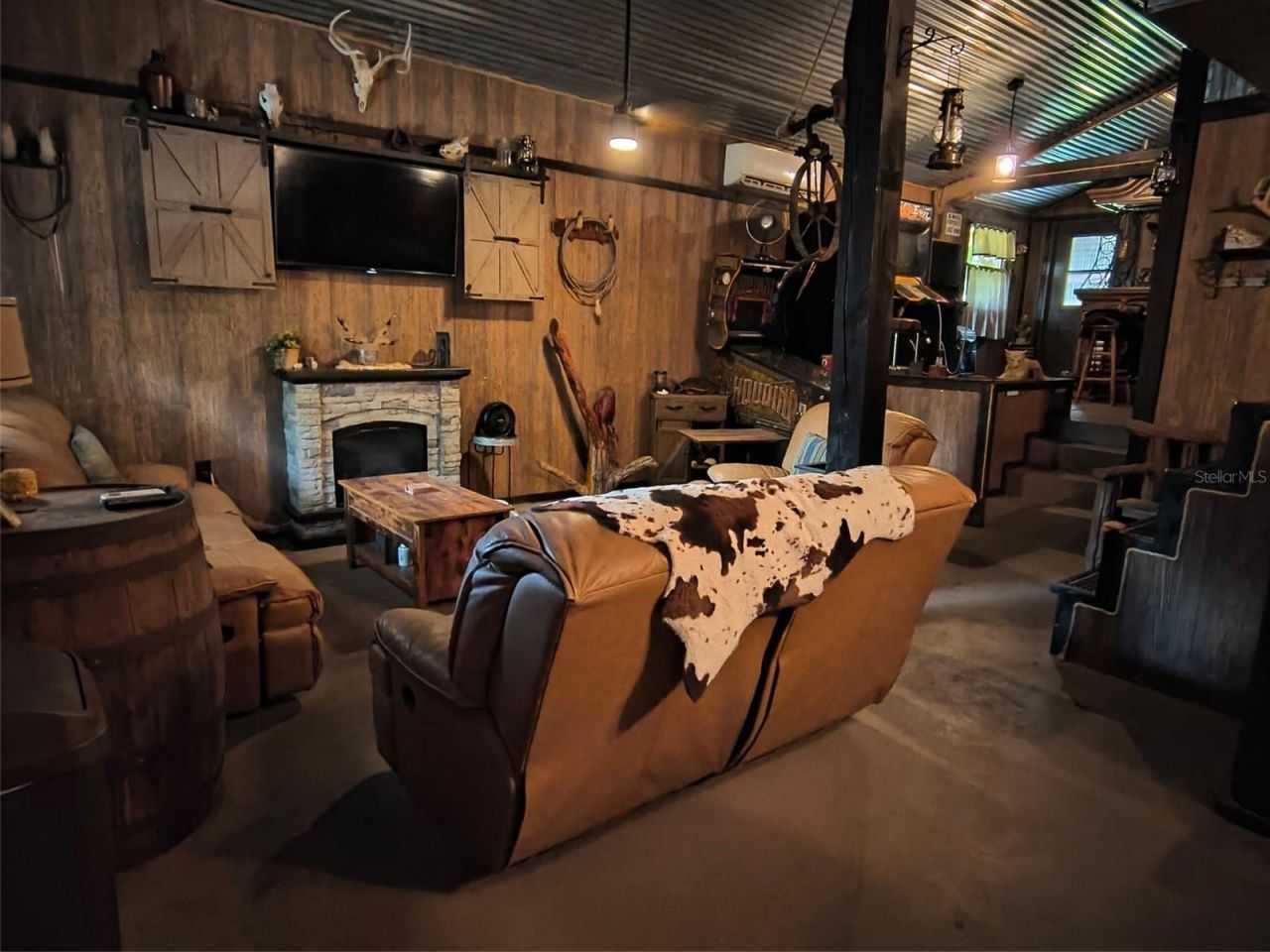 24050 Winding Creek Drive, Brooksville, FL 34601 Photo