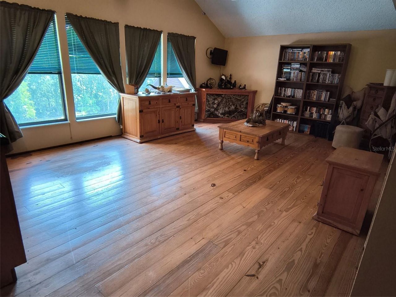 24050 Winding Creek Drive, Brooksville, FL 34601 Photo