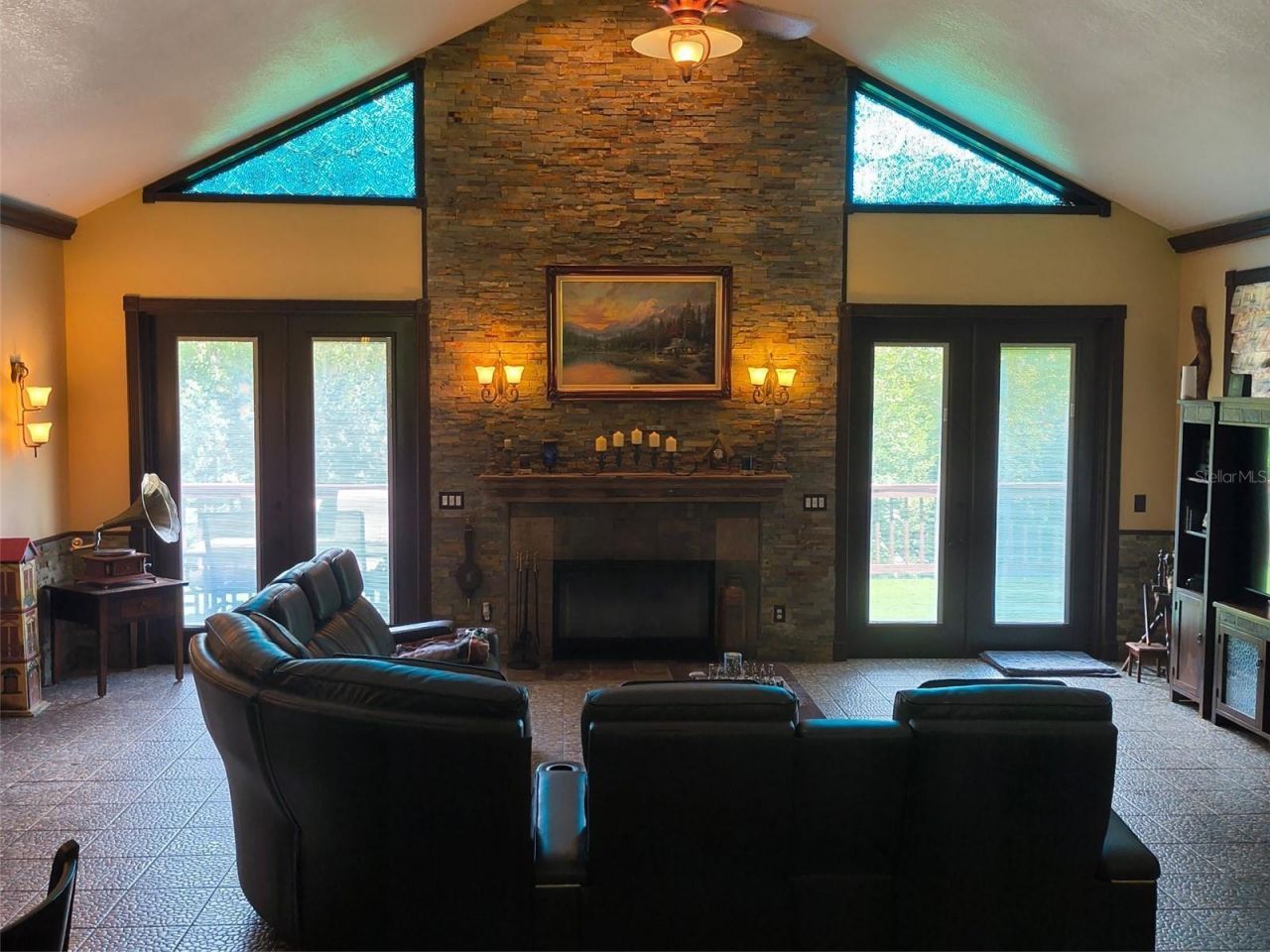 24050 Winding Creek Drive, Brooksville, FL 34601 Photo