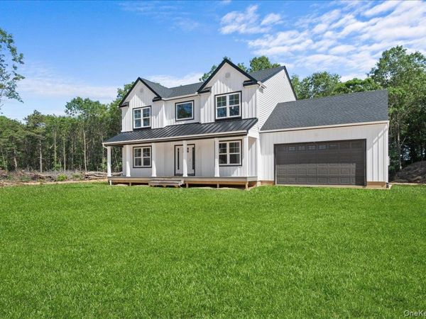 11 Fourth Avenue, Centereach, NY 11720