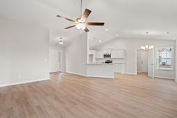 365 5th Ave. photo 4