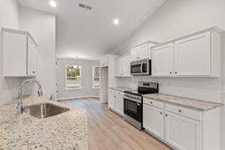 365 5th Ave. photo 4