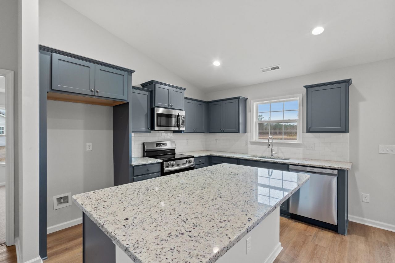 375 5th Ave. Photo 4