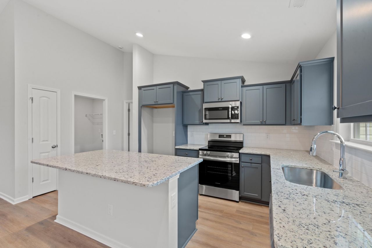 375 5th Ave. Photo 5