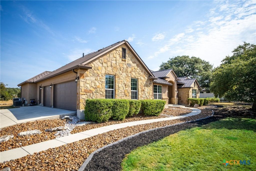 1273 Via Principale, New Braunfels, TX 78132 Main Photo