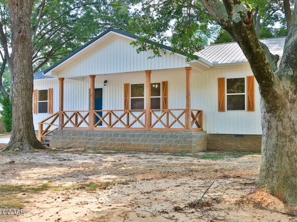 208 Ellis Street , Martin, TN 38237